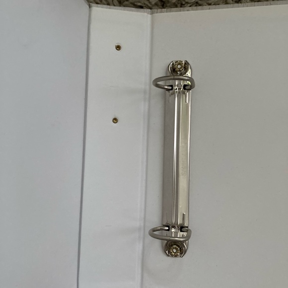 SOLD! Sparkly Camera Photo Album - 2 Ring Binder - Becky Higgins design - Picture 8 of 12